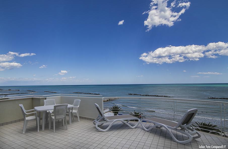 Residence Acquasuite มาร์ตินซิกูโร ภายนอก รูปภาพ